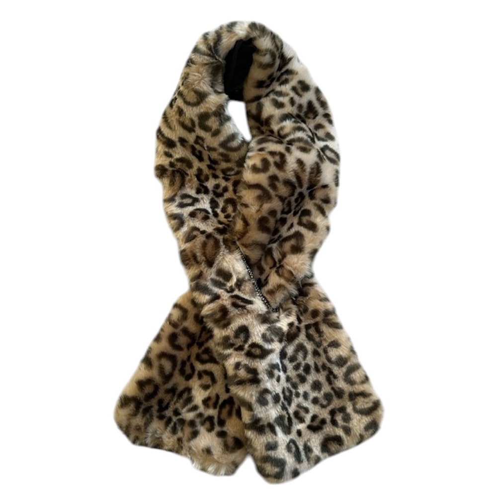 Ben Berger Luxury Leopard Print Neck Scarf